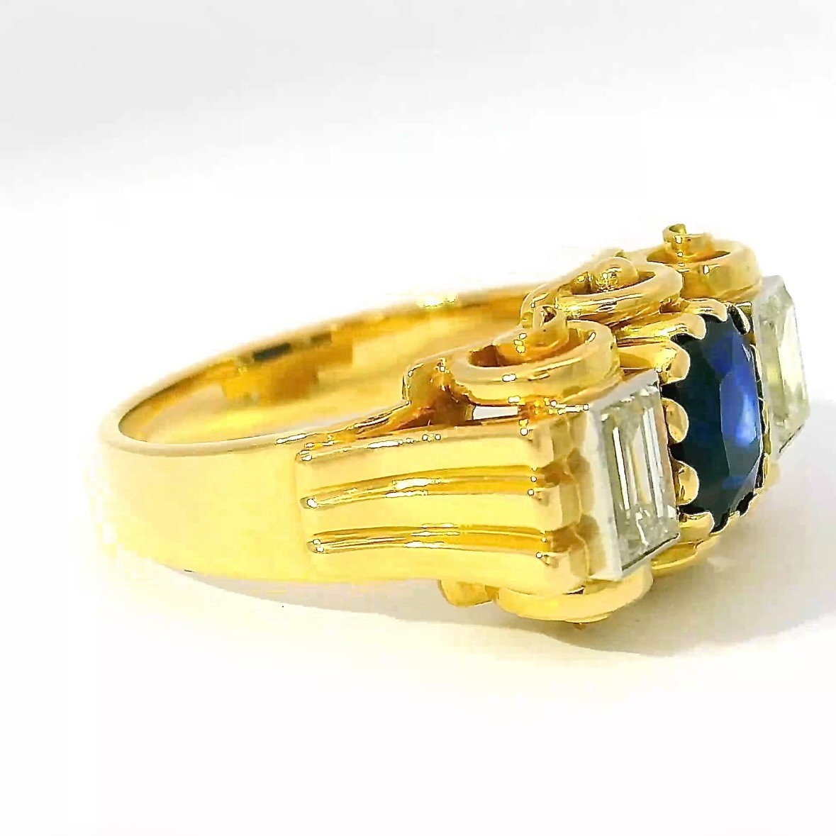 Handmade 18ct Yellow Gold Ring with Blue Sapphire & Diamond Baguettes