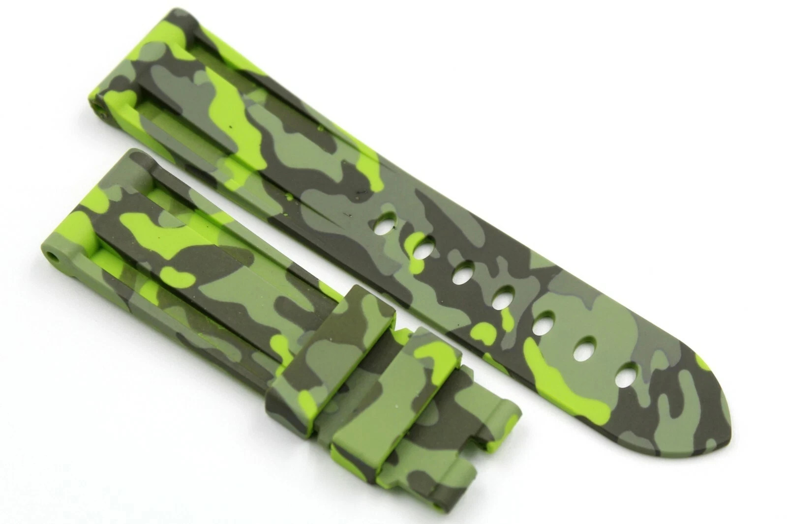 Silicone TPU Camouflage Green Watch Strap SOP10 Hypoallergenic Various Sizes