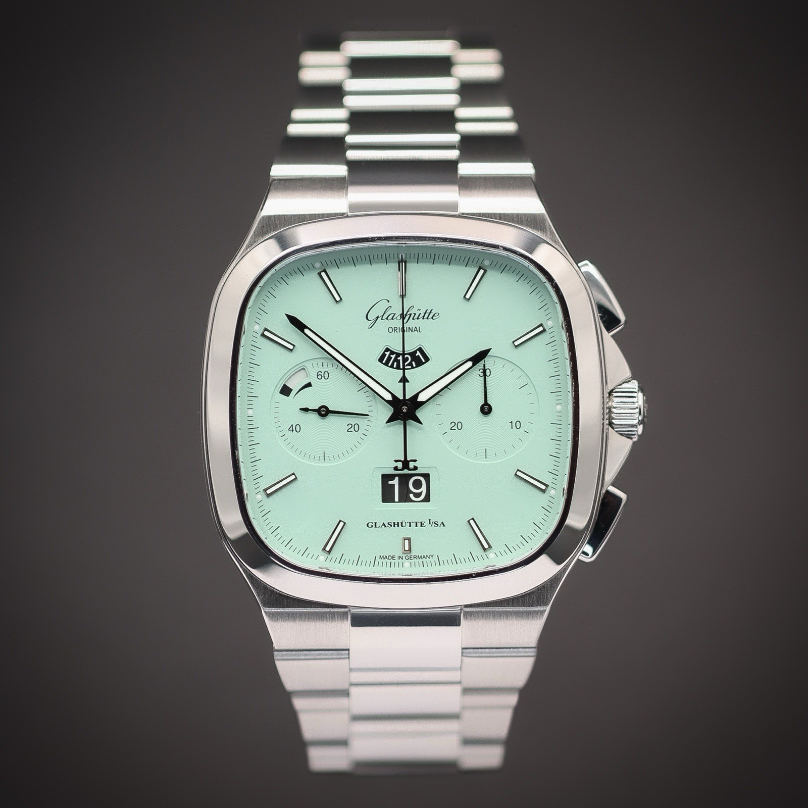 GLASHÜTTE Seventies Chrono Panorama Date Turquoise 1-37-02-15-02-70 Full Set