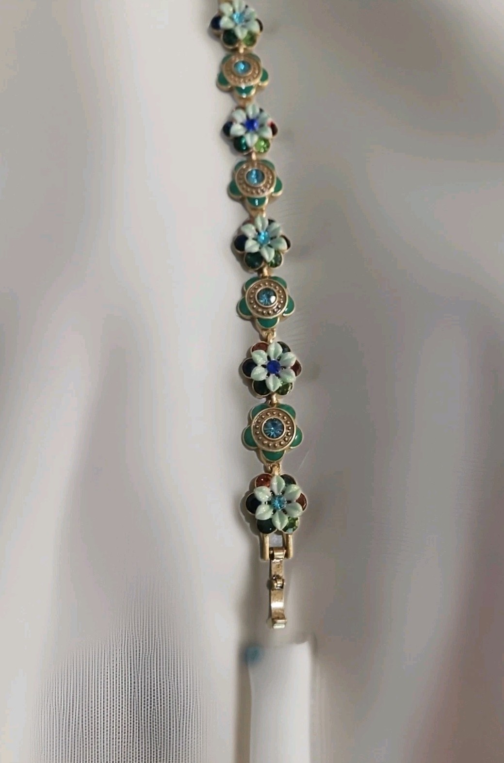 Double Layer 18k Plated Over Copper Alloy 3D Flower and Rhinestone Bracelet