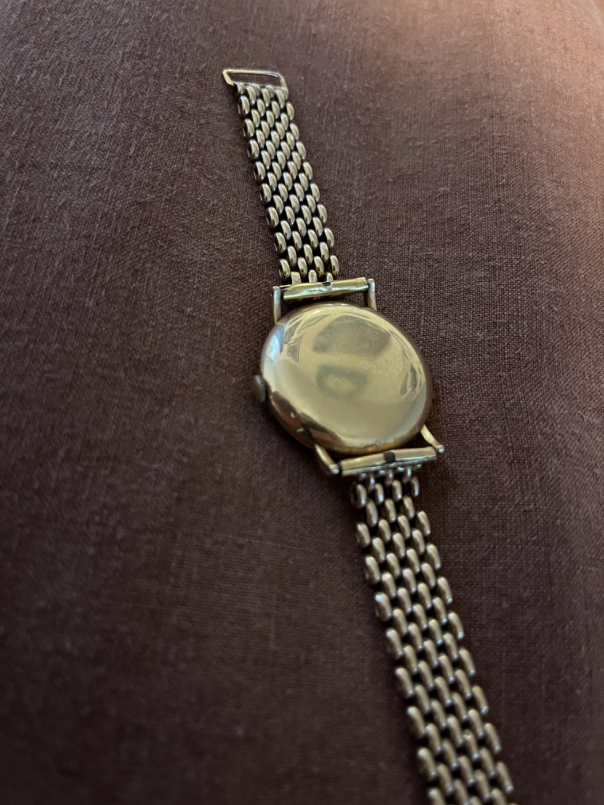Vintage CYMA 18K Solid Yellow Gold Mens Watch Integrated 18K Gold Mesh 45g
