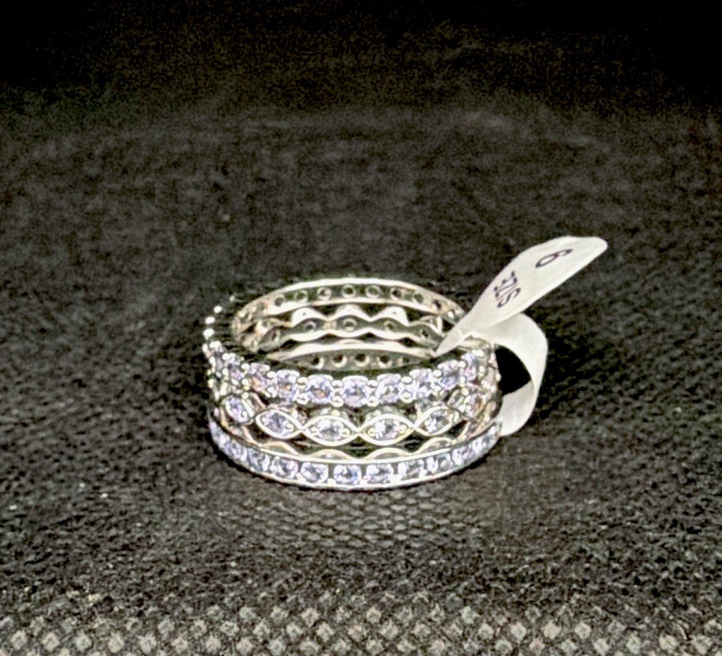 Bomb Party *FARMHOUSE UNICORN* Rhodium Plated Sapphire CZ Pavé Size 9