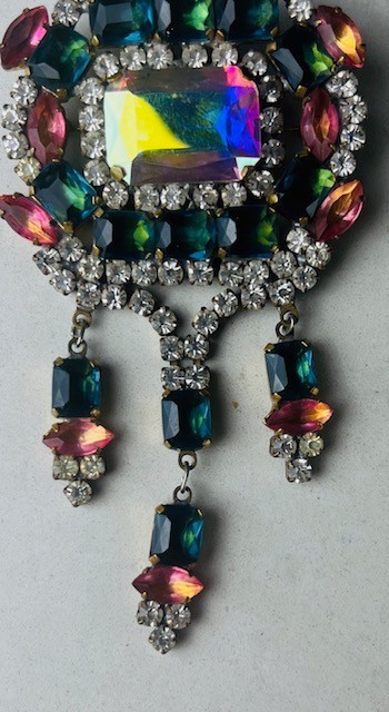 Vintage Bijoux MG Beautiful Czech Glass Rhinestone Brooch with Dangles