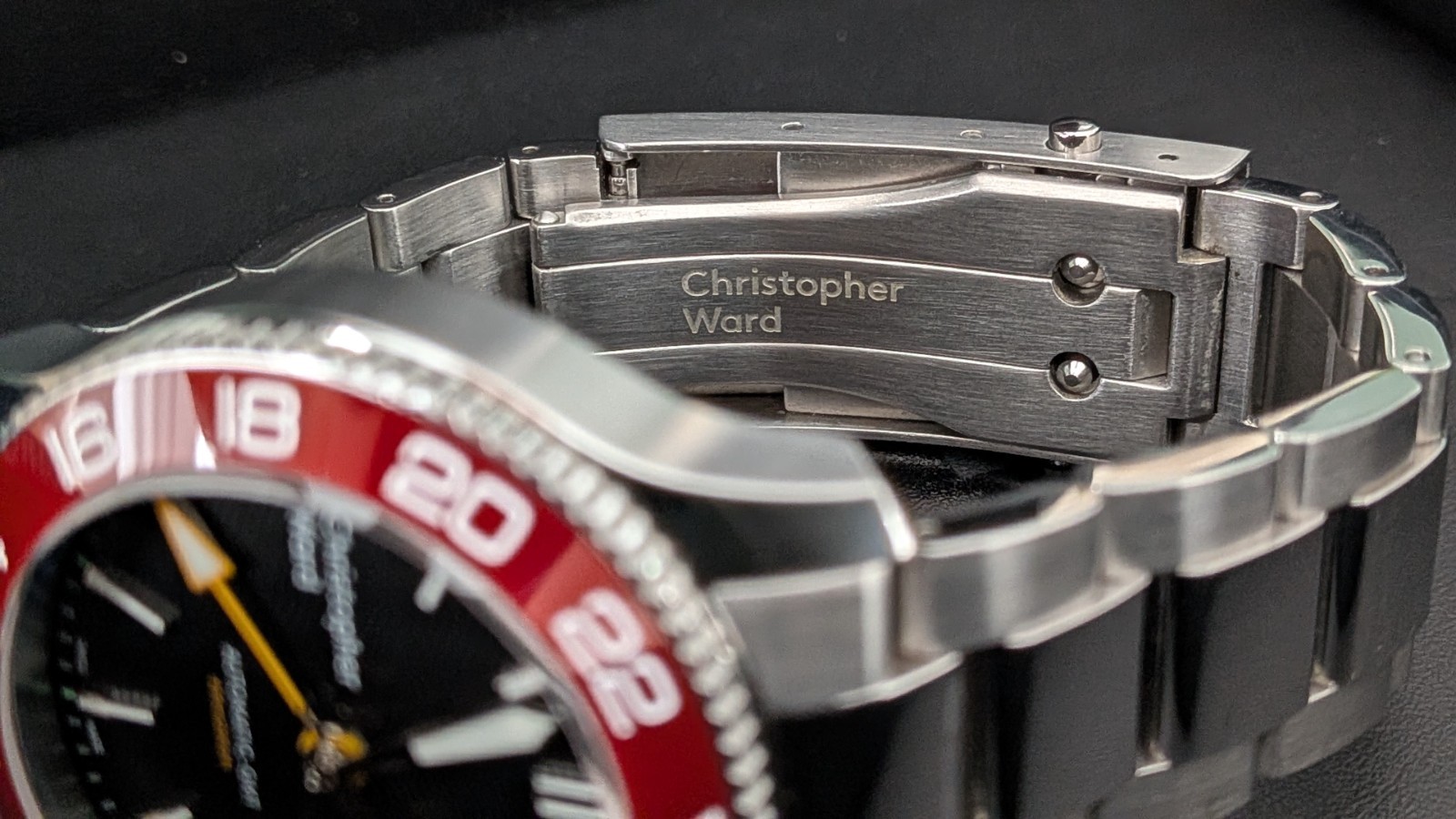Christopher Ward C60 Trident Pro 600 GMT_Automatic_38mm_Red Bezel_Box and Papers
