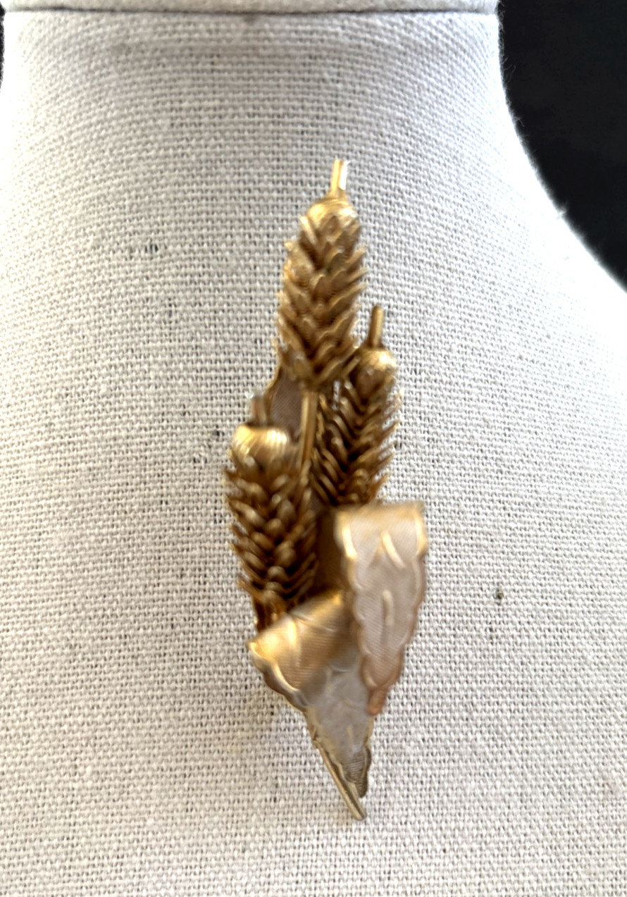 Large Vintage Wheat Brooch Articulated Gold Tone Enamel Wash Cattails Pin 3”