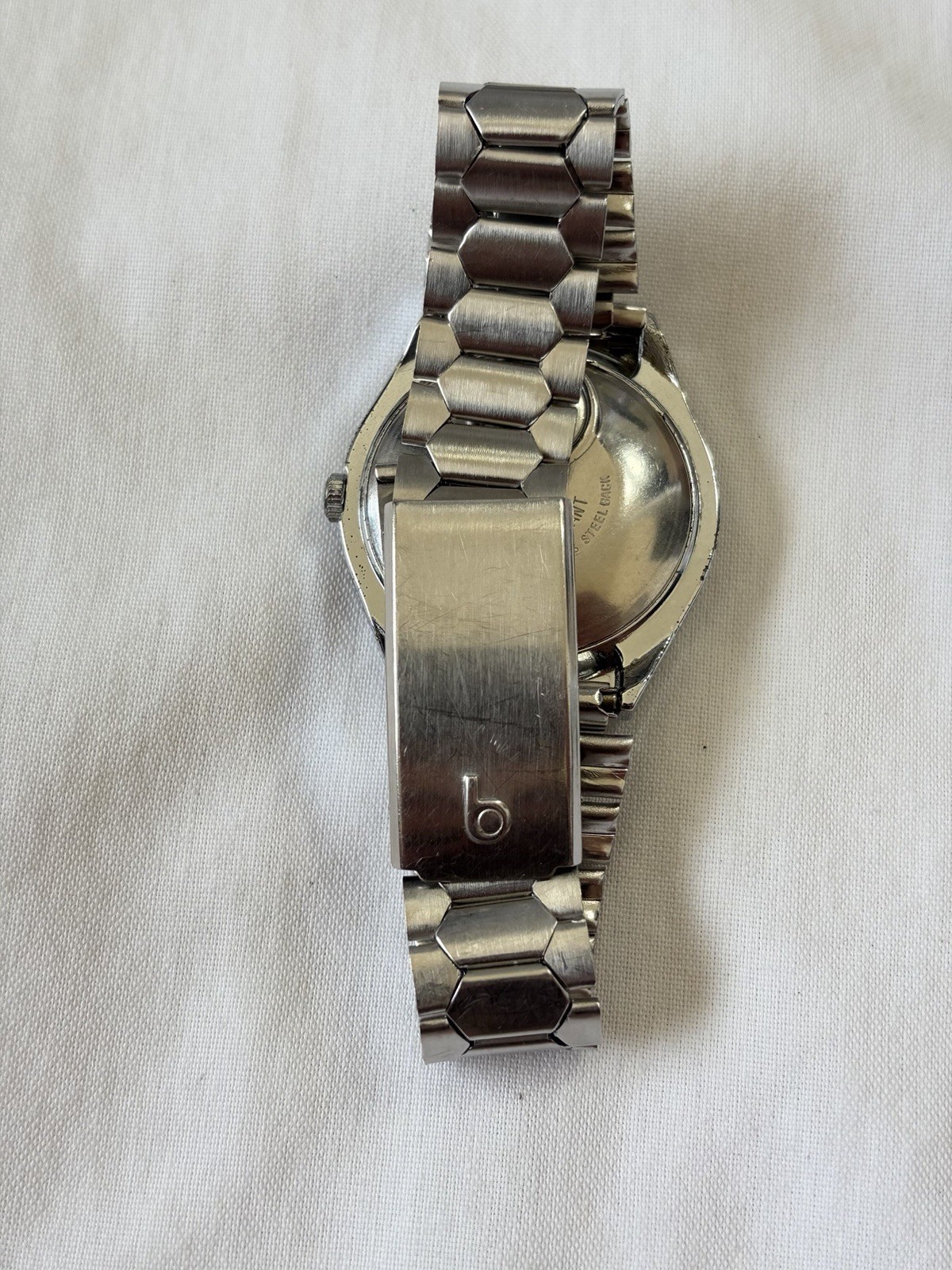 Vintage 1977 Timex Electric Dynabeat 26277 Maroon Dial Watch Runs