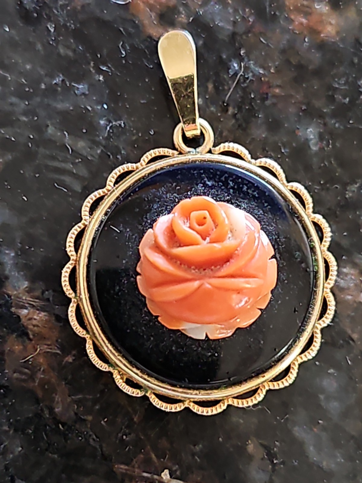 Antique Gold Filled Or Possibly Solid Gold Red Coral Onyx Pendant