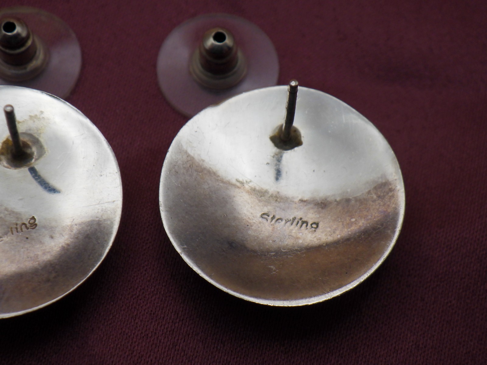 Vintage Sterling Silver Black Stone Earrings 9g High Polish Opaque Retro Smooth