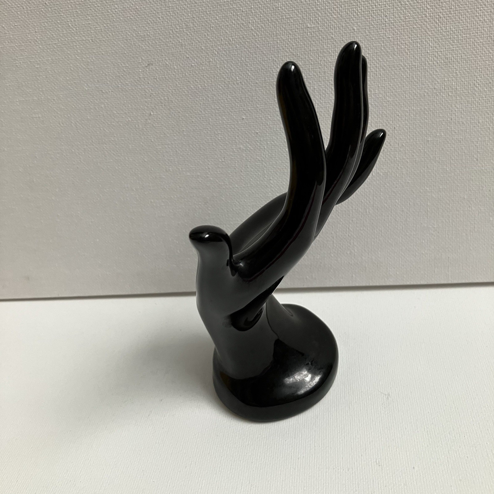 Midcentury Black Glossy Ceramic Model Hand Ring Holder Vintage. Art Deco