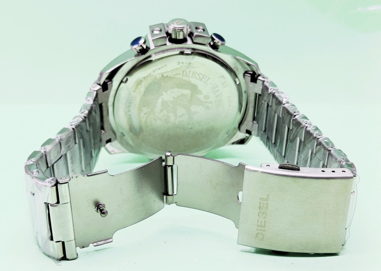Awesome Diesel 10 Bar “ONLY THE BRAVE” Chronograph Quartz Men’s Wrist Watch