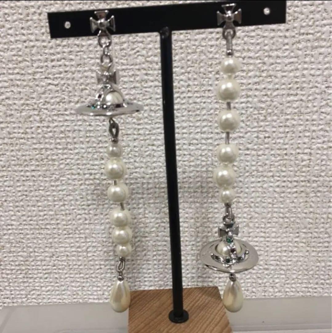 Vivienne Earrings Broken Drop Pearl Silver w/Pouch IN BOX