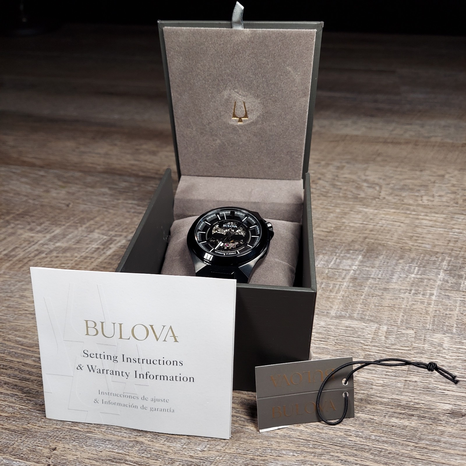 Bulova Men’s Maquina Automatic Black Leather Strap Watch 98A238 | Never Worn