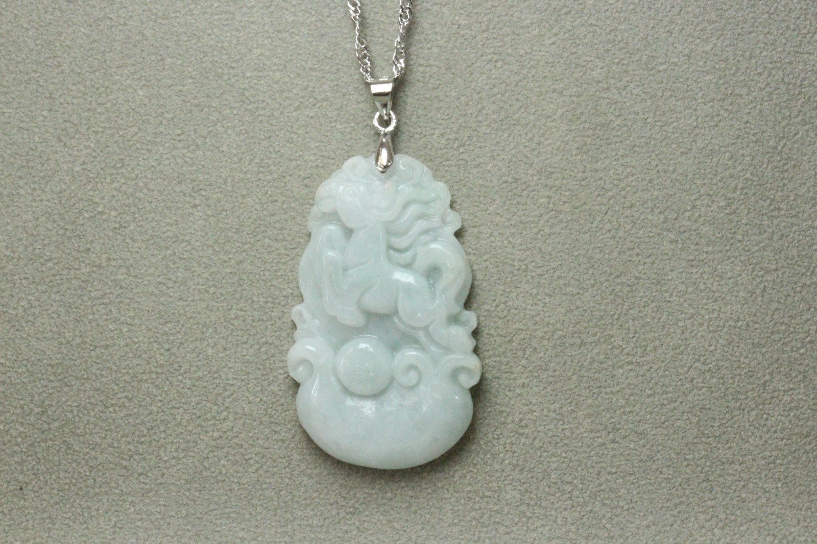 Natural White green A Jadeite jade Hand-Carved Horse (Chinese Zodiac) Pendant