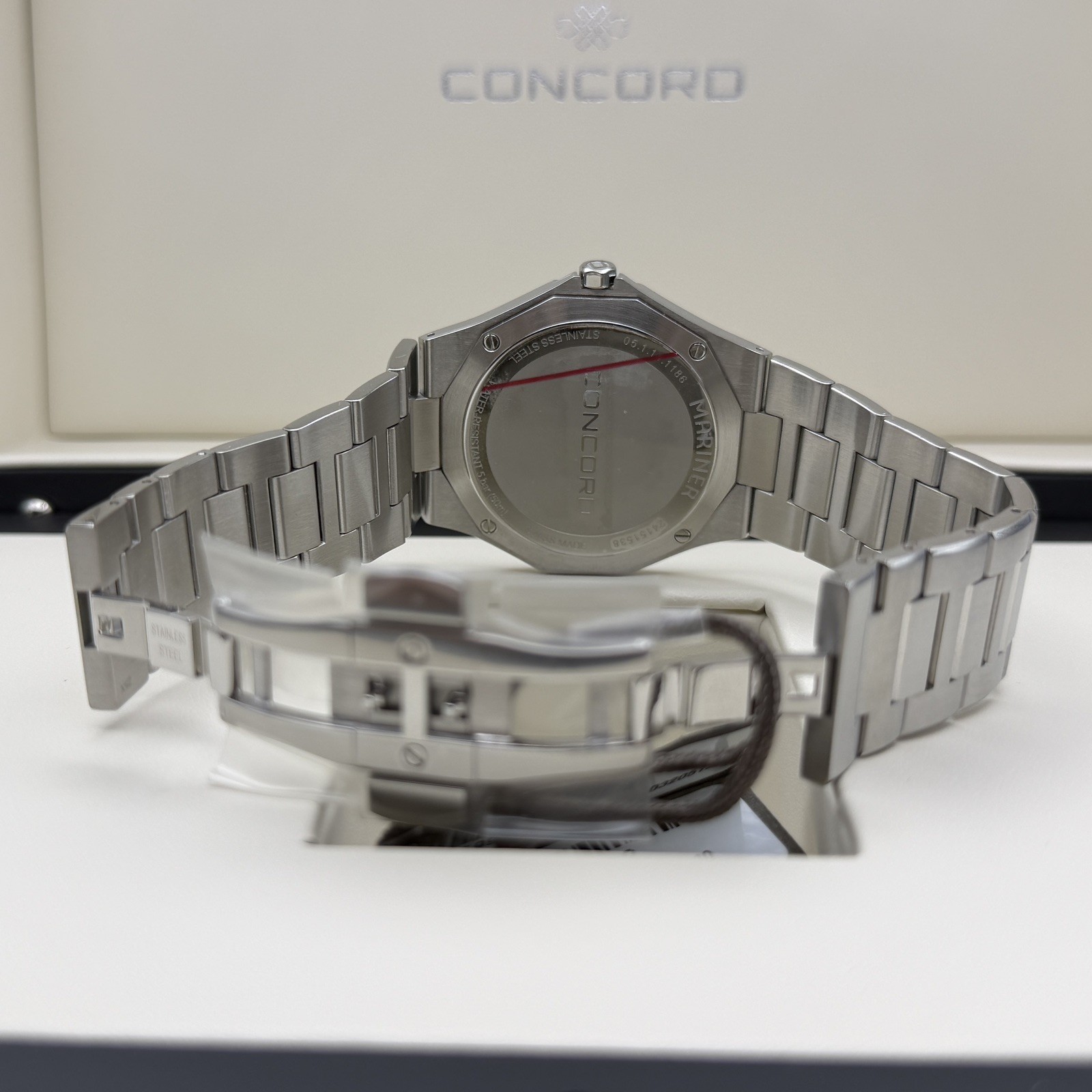Concord Mariner 05.1.14.1186 40 mm Steel MOP Diamond Dial Men’s Watch 0320512