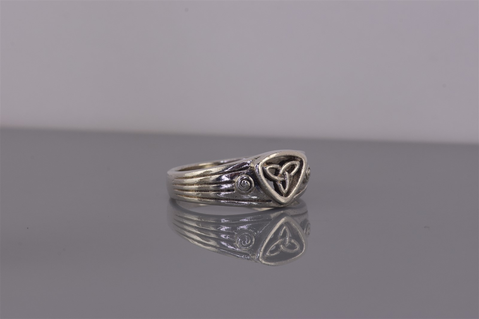 Peter Stone Sterling Silver 9mm Open Celtic Trinity Knot Band Ring 925 Sz: 9