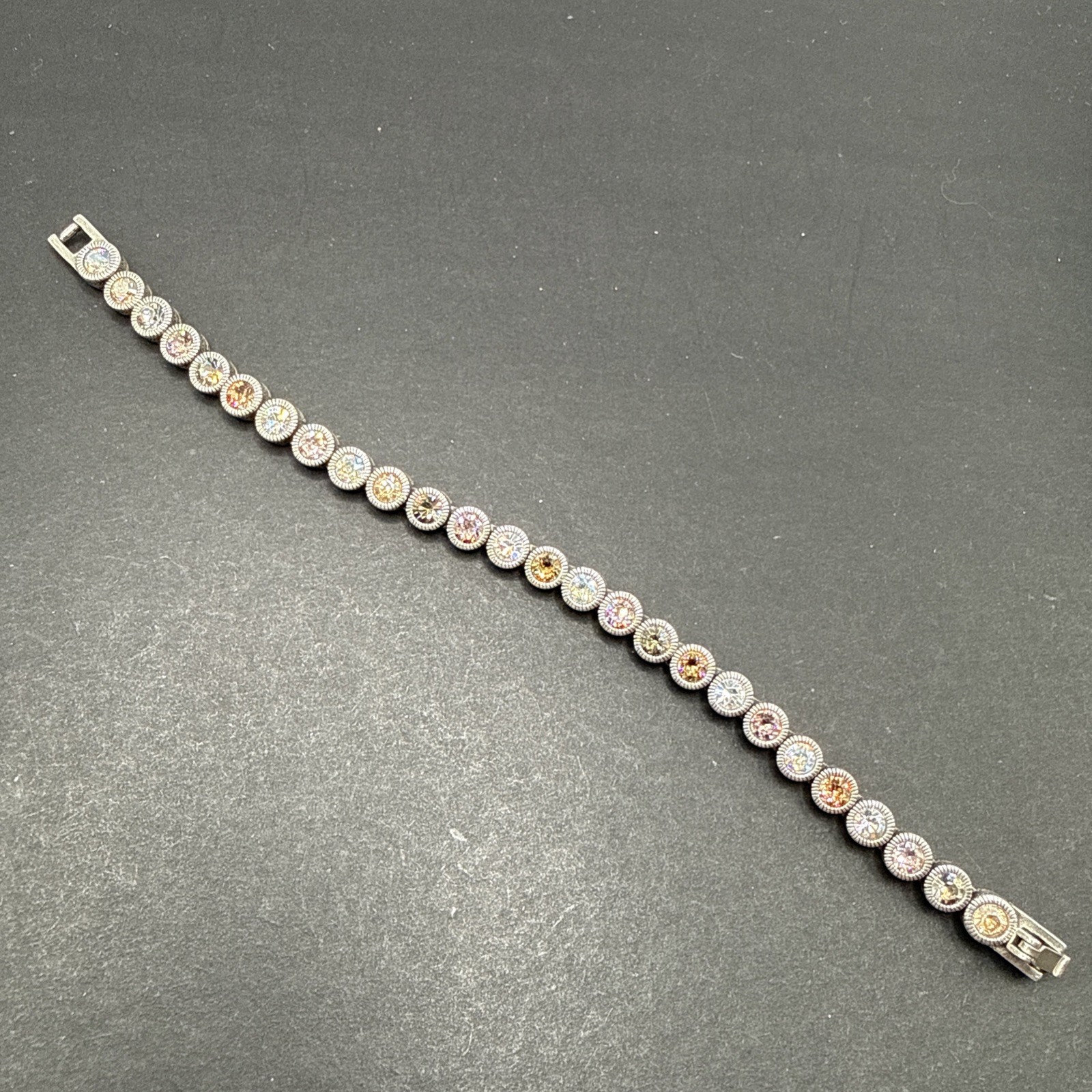 PATRICIA LOCKE Signed Game Set Match Bracelet Colorful Silver Tone 7” C11