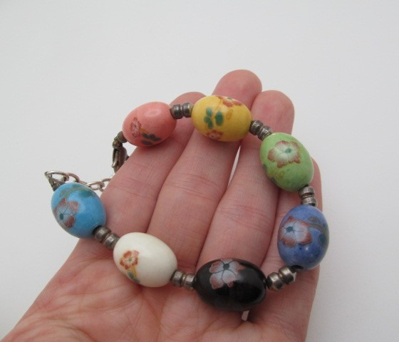 Vintage Painted Flower Ceramic Multi Color Egg 13.25mm Silver Tone Link Bracelet