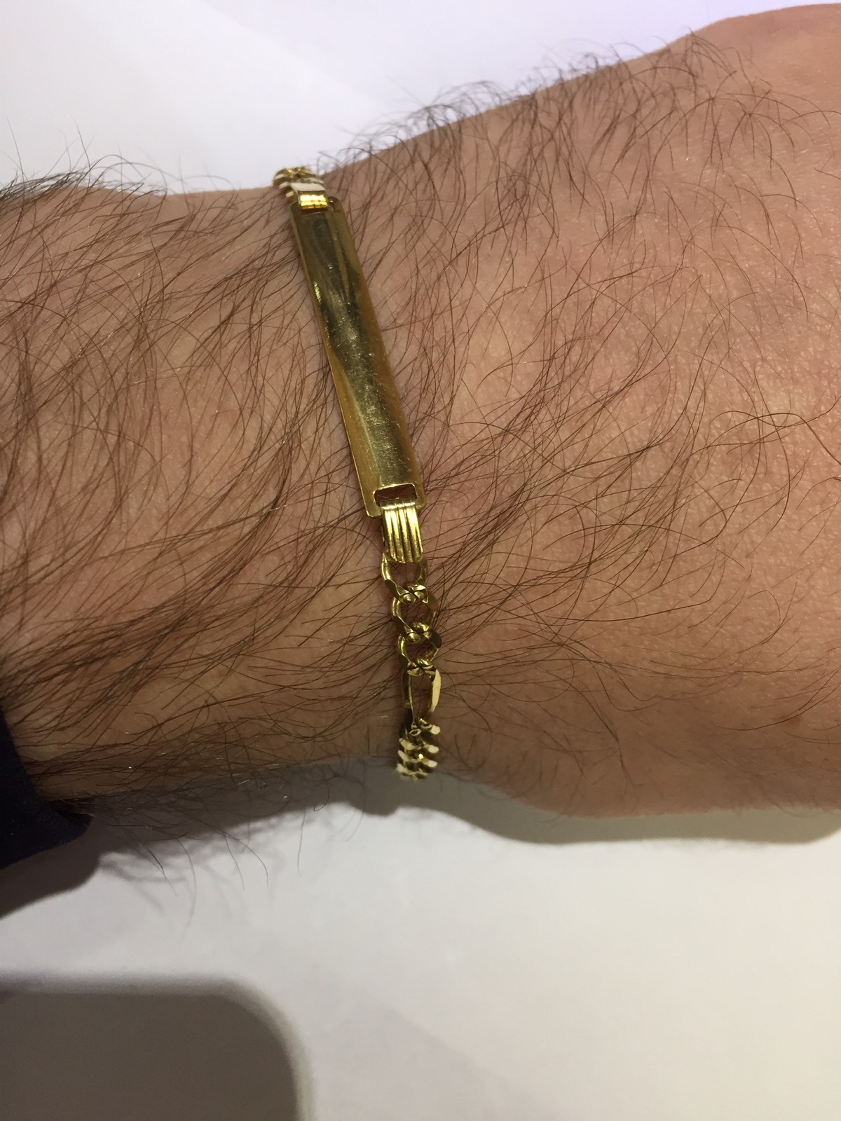 4.90Grams 4.2mm 8 1/4″ Mens/Lady 10k Yellow Gold Diamond Cut Figaro ID Bracelet