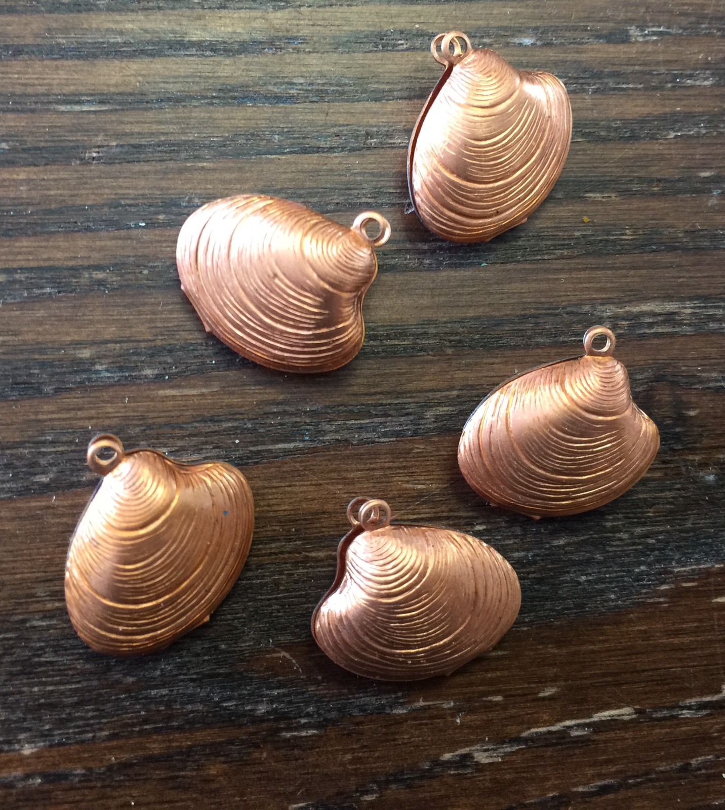 Vintage Copper Coated Steel 3 D 2 Sided Clam Shell Nautical Whimsical Charm Lot