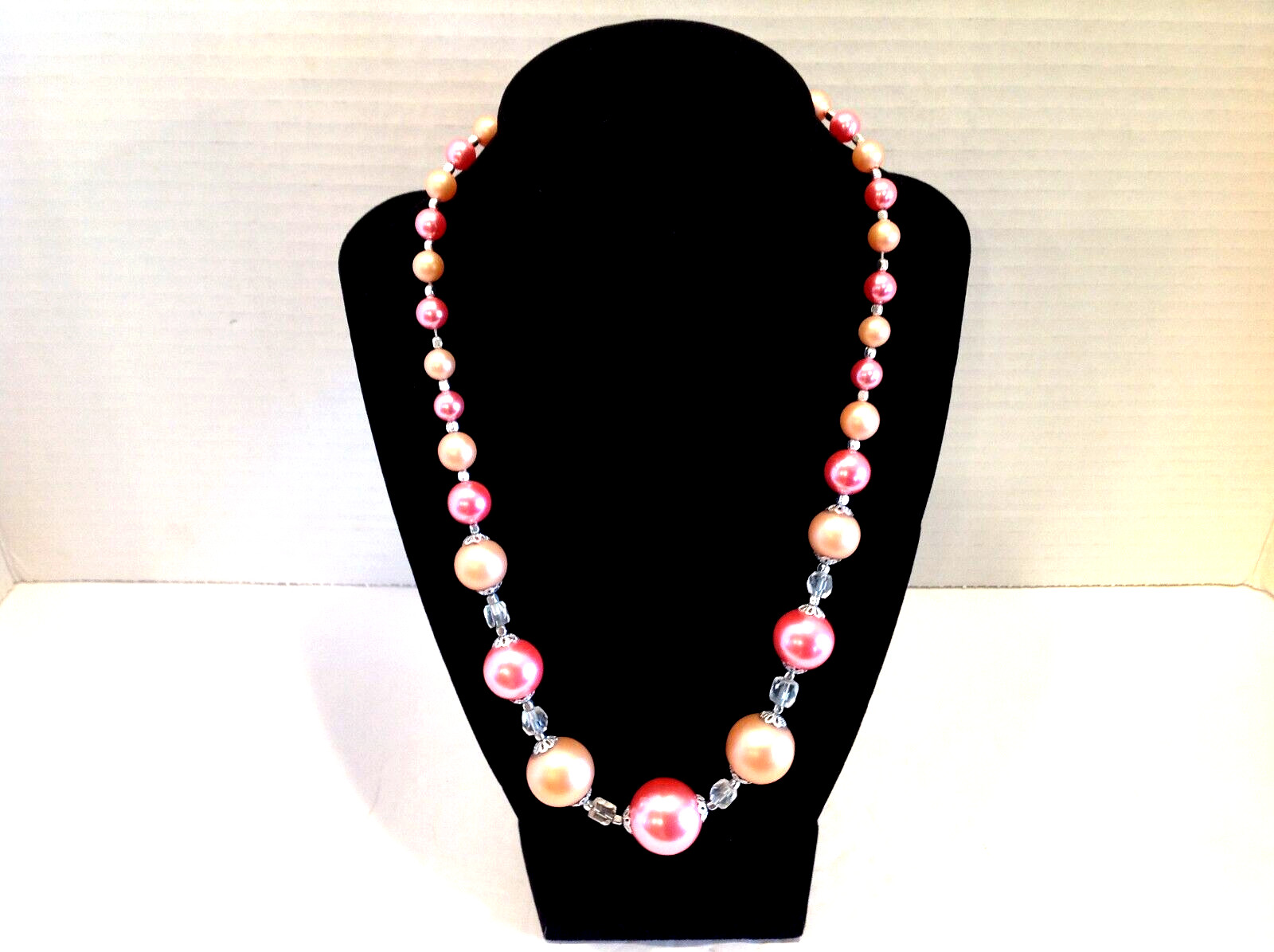Vintage Pink and Peach Beaded Necklace-Unsigned Japan 24″ Long