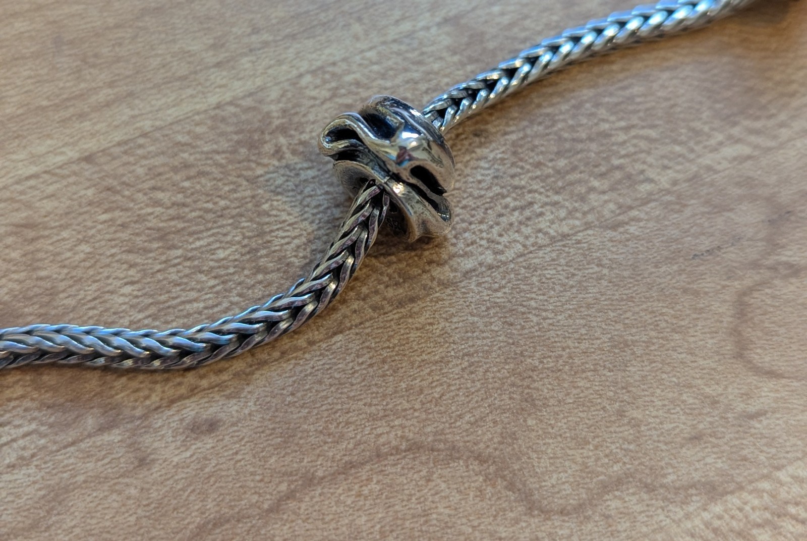 Authentic TrollBeads Transformation bead