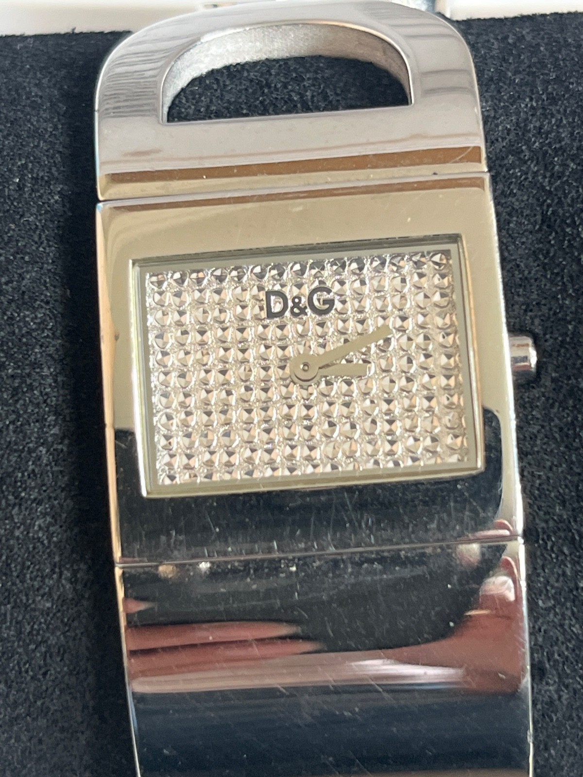 Ladies Dolce & Gabbana bangle bracelet watch diamond detail