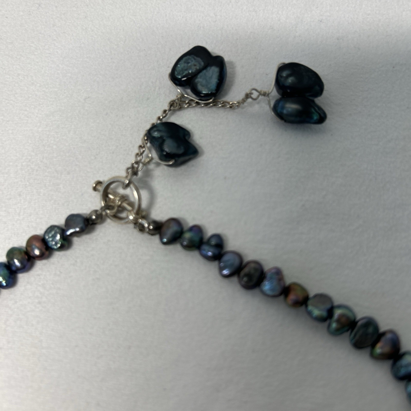 FRESH WATER PEARL RICE NUGGET NECKLCE 16 INCH DAINTY AND PRETTY