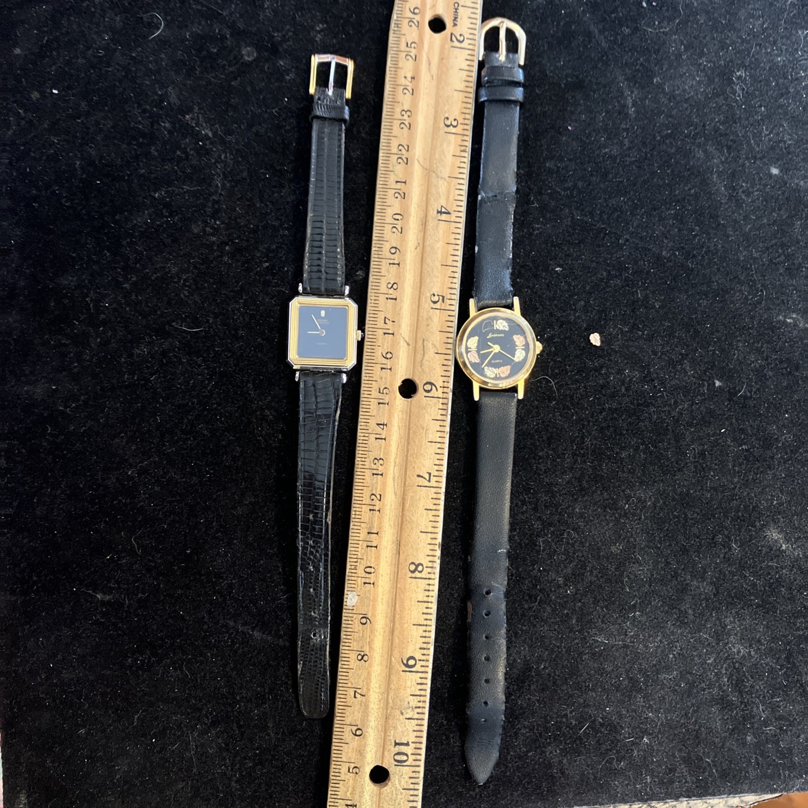 2 Ladies Lanstom’s Black Hills Gold Leaves & Seiko Lassale Watches Parts Only