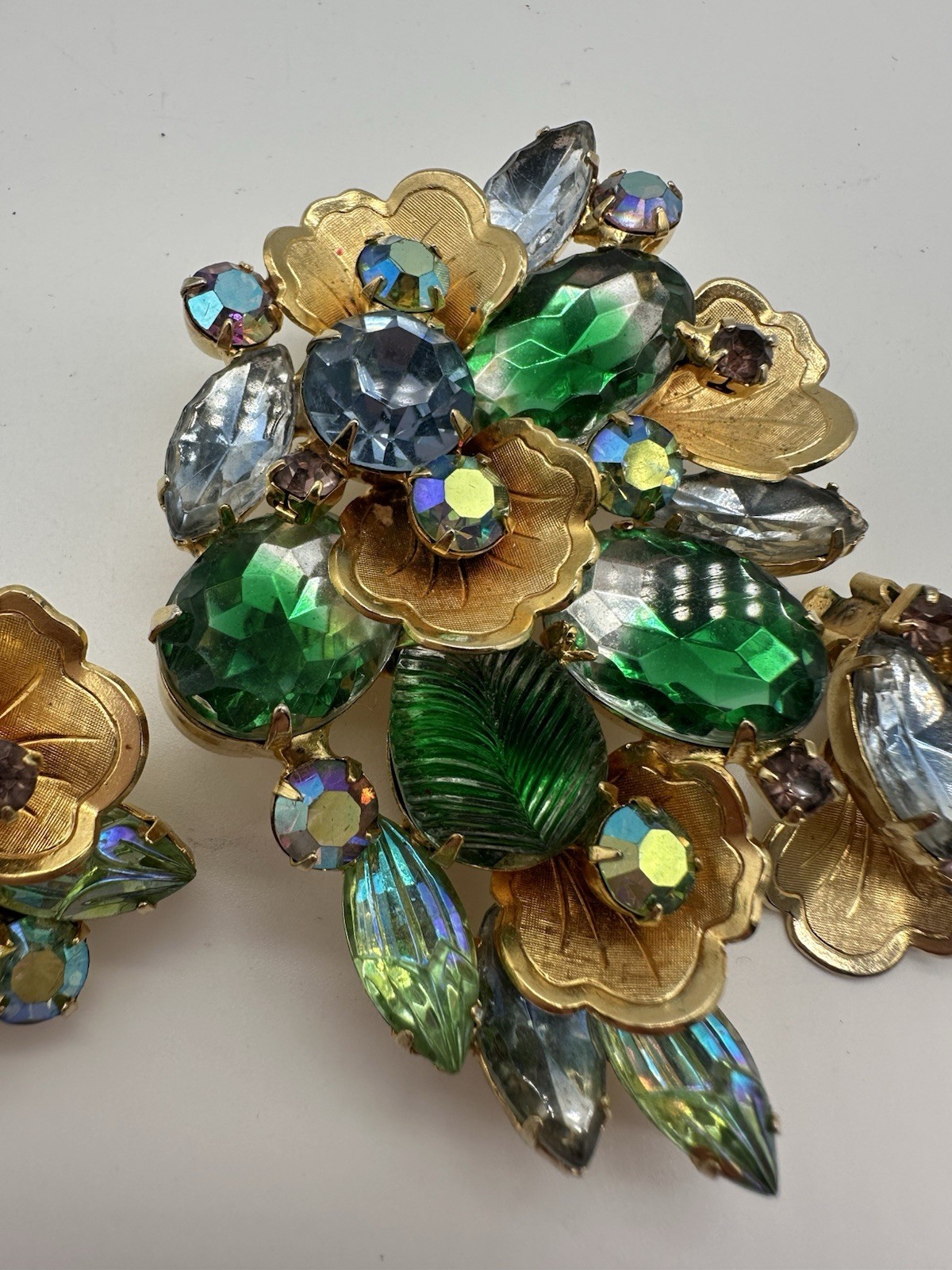 VTG D&E Juliana Brooch and Earrings Set BEAUTIFUL Retro Jewelry MCM bling