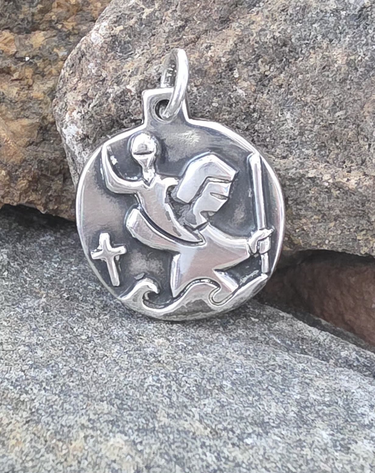 Retired James Avery St. Christopher Medallion Pendant Unisex 7.68 Grams
