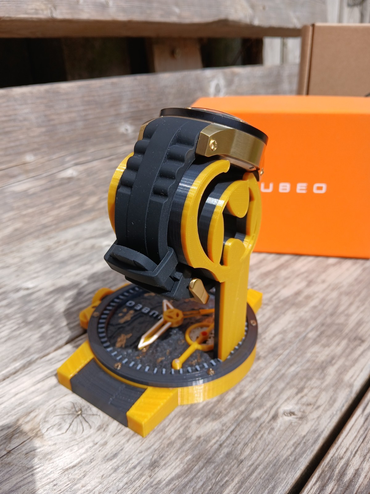 Nubeo Curiosity Evolution Automatic NB-6066-02 With One Off Stand