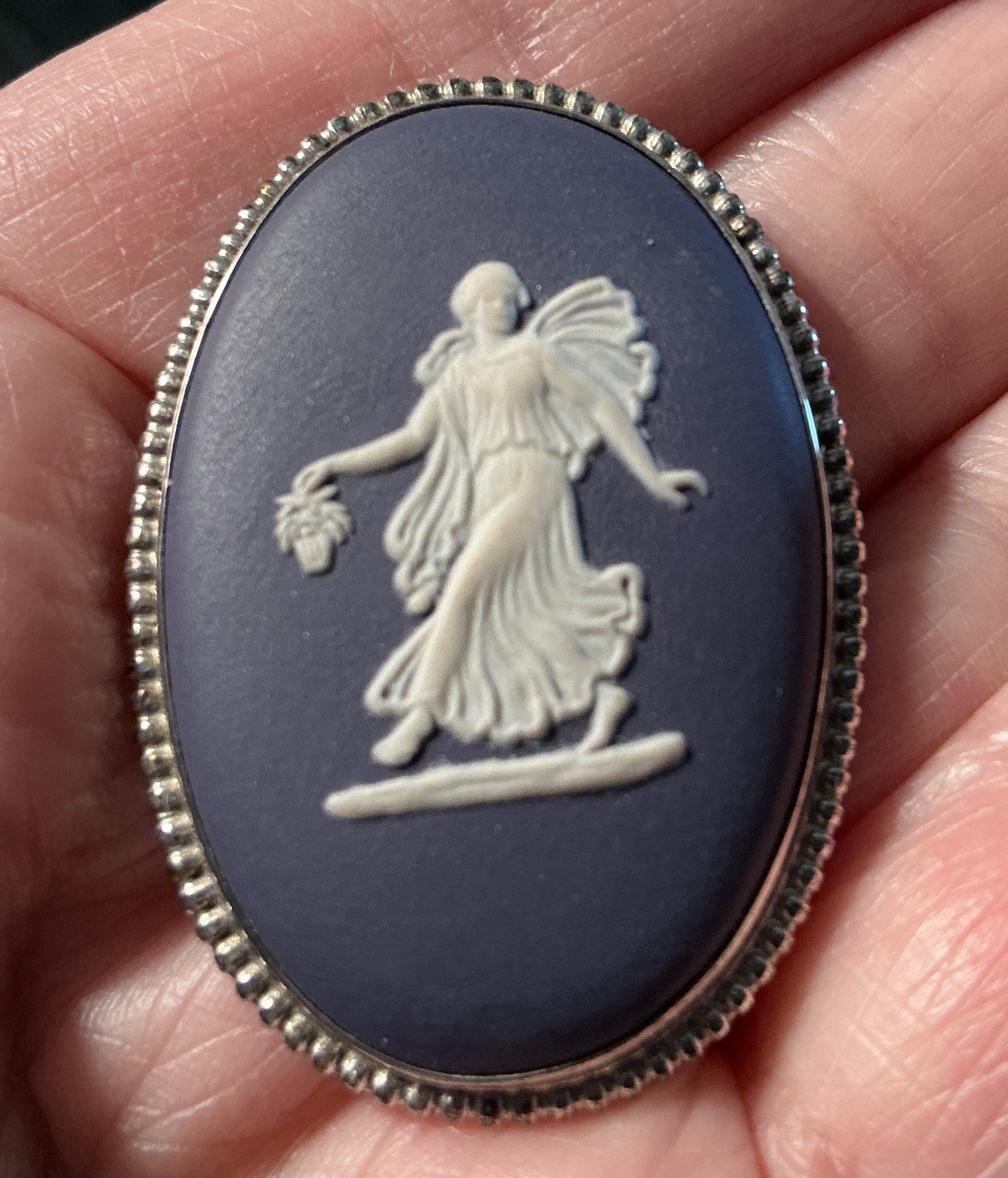 Wedgwood Dark Blue Jasperware Cameo Brooch Pin Sterling Silver Setting Vintage