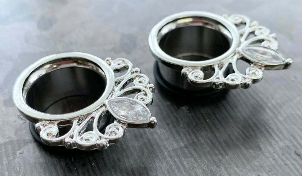 PAIR Marquise Crystal Vintage Filigree Drop Single Flare Tunnels Plugs Gauges