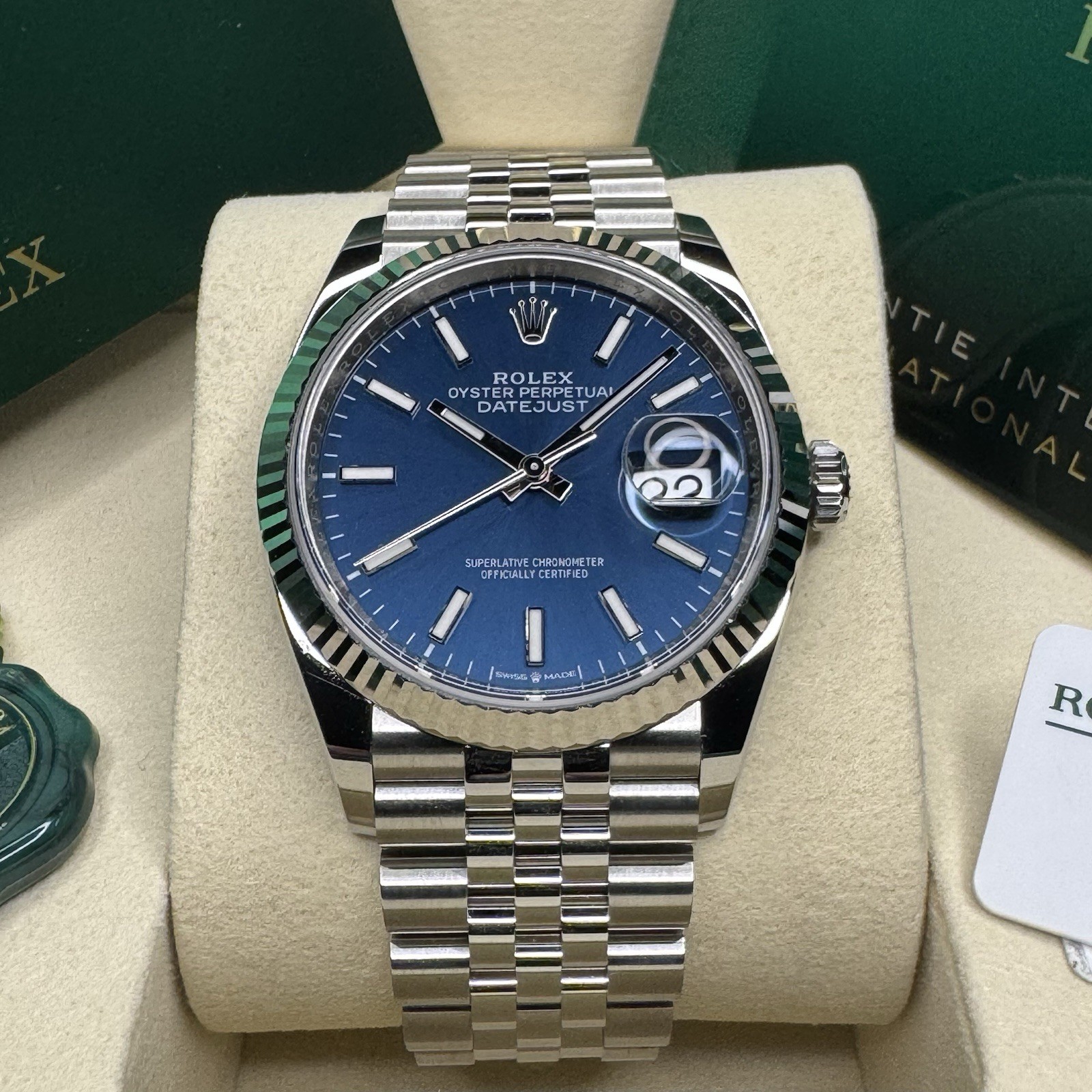 2026 Brand NEW Rolex Datejust 36 126234 Blue Dial 18k Gold Bezel Steel Box Paper