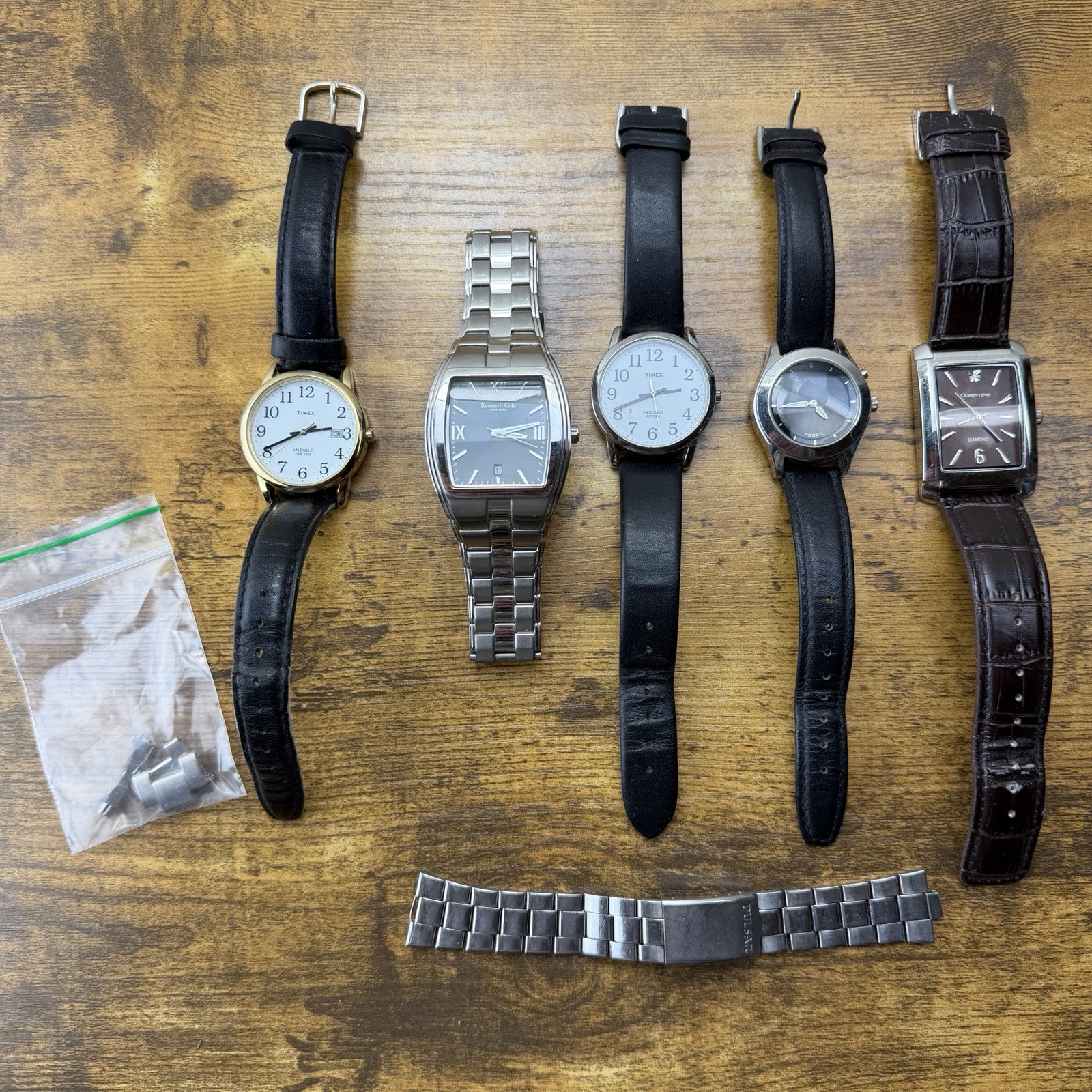 Vintage Fossil Big Tic JR-8162 Mens Watch Lot Timex Indiglo Kenneth Cole Estate