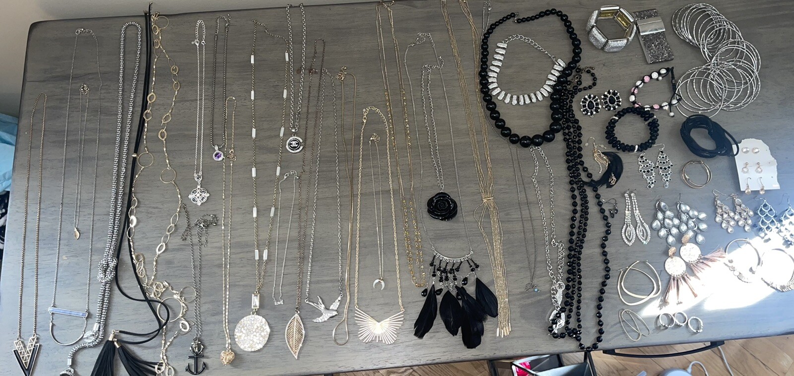 Massive 79 Piece Jewelry Lot Necklace Ring Bracelet Earrings Silver Gold Heart