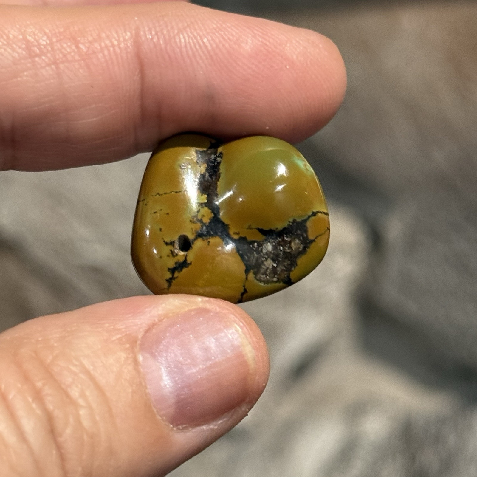 22ct 21.5x22x6.5mm Brown Hubei Turquoise Drilled Nugget Bead Pendant Old Stock