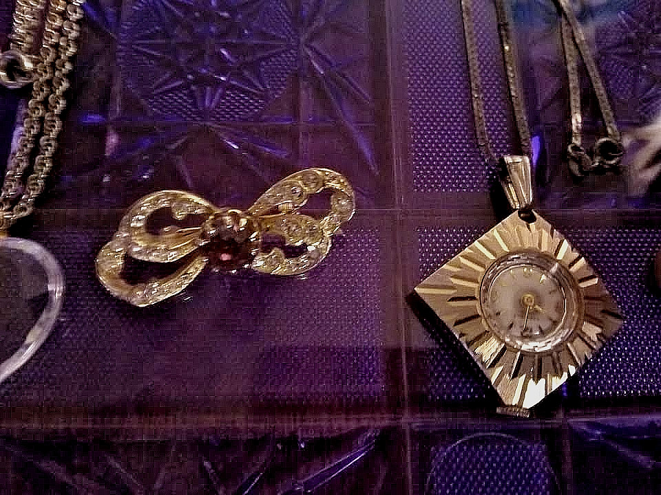 mid century pendant necklace destash faux amethyst watch heart 1940s to 60s