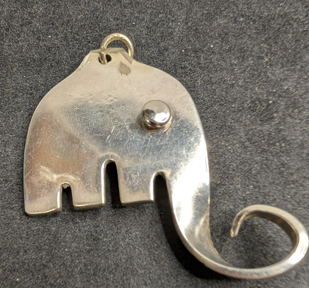 Vintage Sterling Silver Elephant Pendant Modernist Design 30.0 Grams Silver