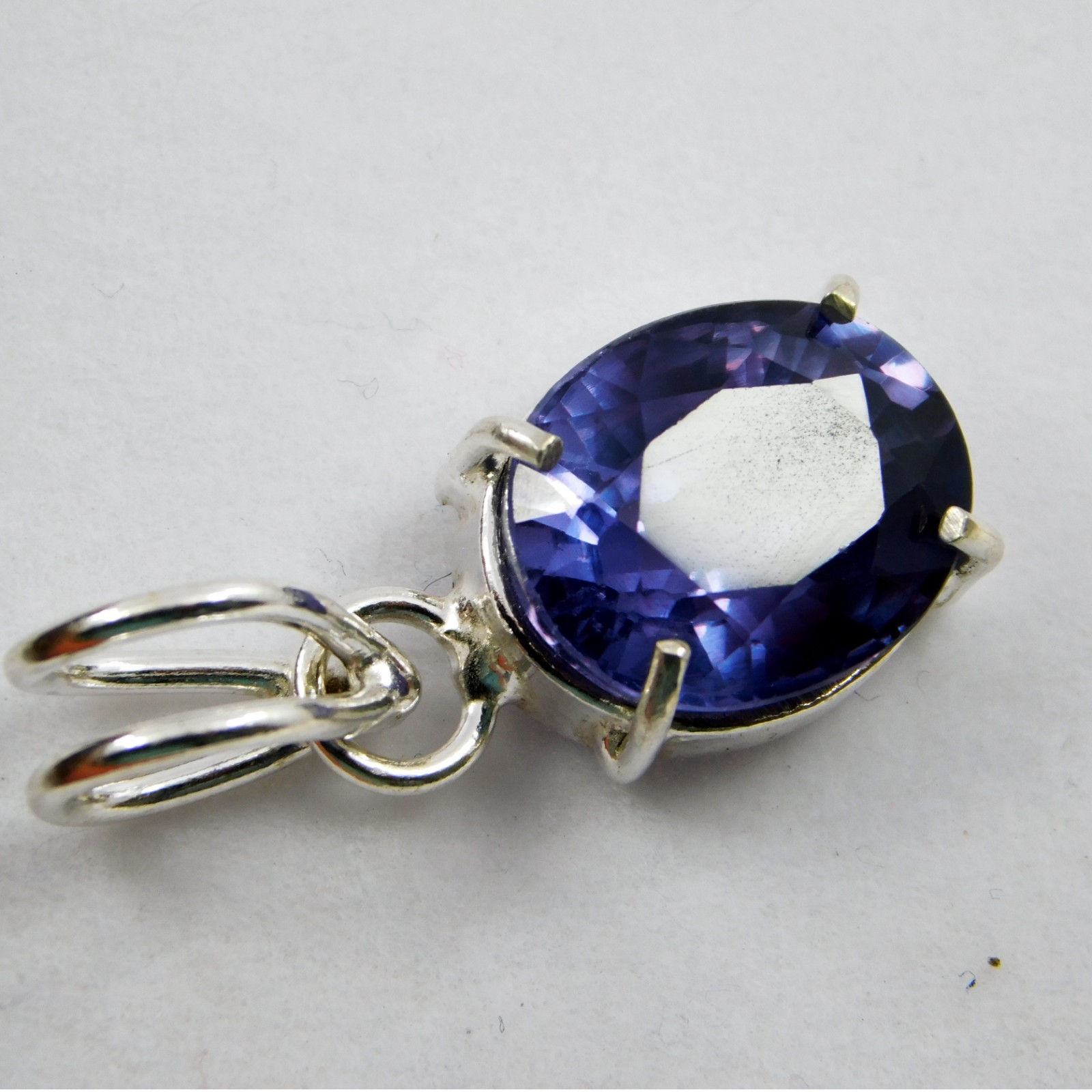 CERTIFIED 18.70 Ct Natural California Rare Blue Benitoite Pendant Gemstone✔