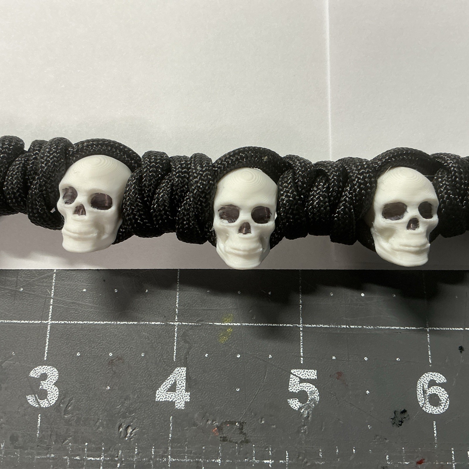 Skull Bracelet Paracord Goth Handmade 9 in. Black /white Skulls Anchor Clasp