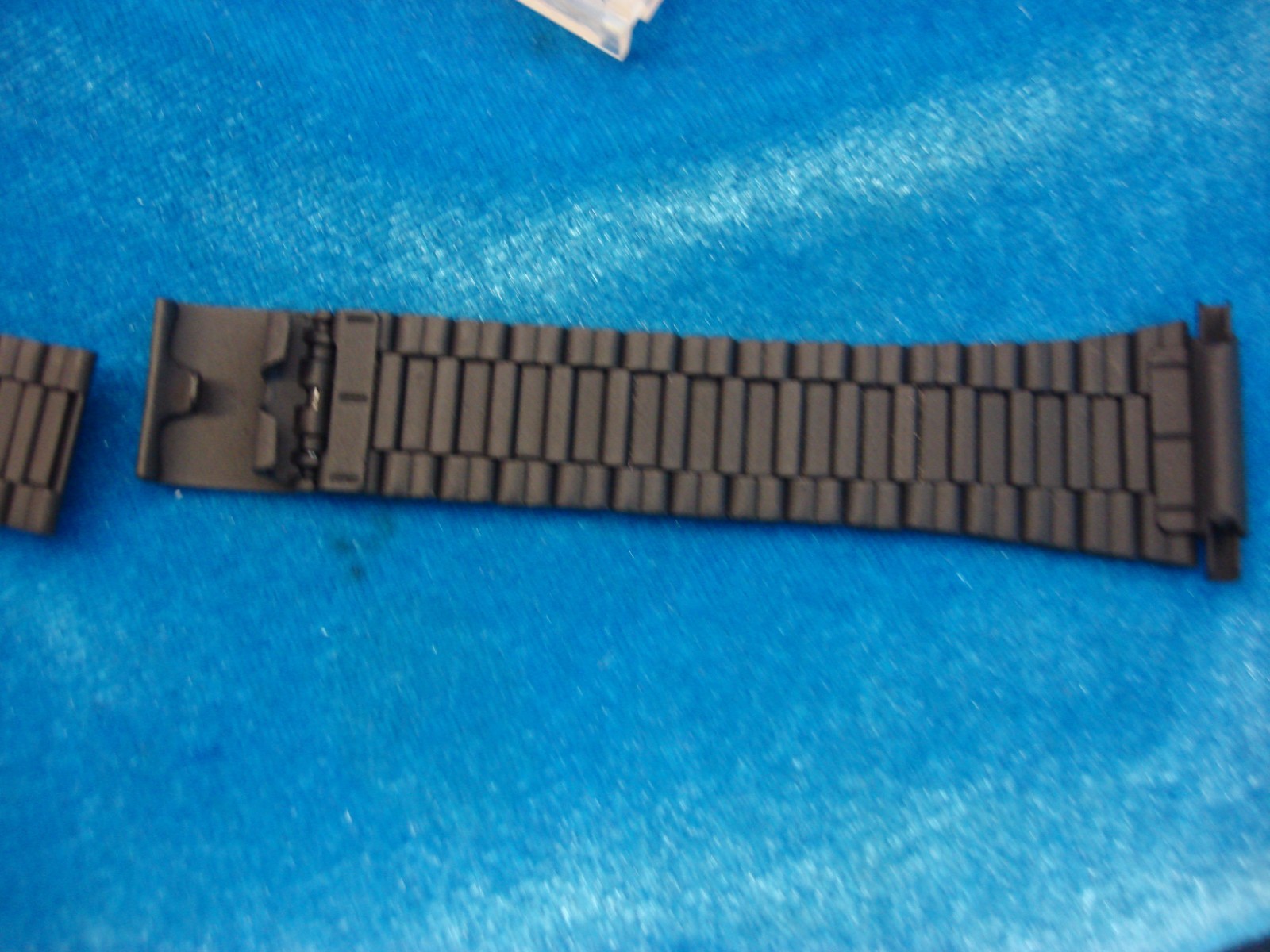 VINT. FLEX-ON BY KREISLER – BLACKENED STAINLESS WATCH BAND – NOS – 16- 22 MM