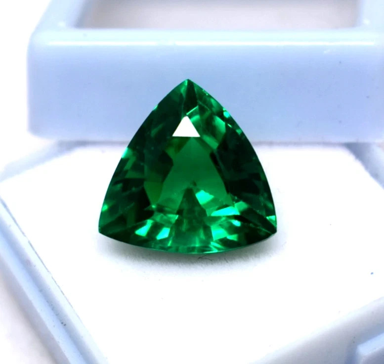 Natural Colombian Green Emerald In Trillion Cut Ring Size 10.00Ct Certified Gems