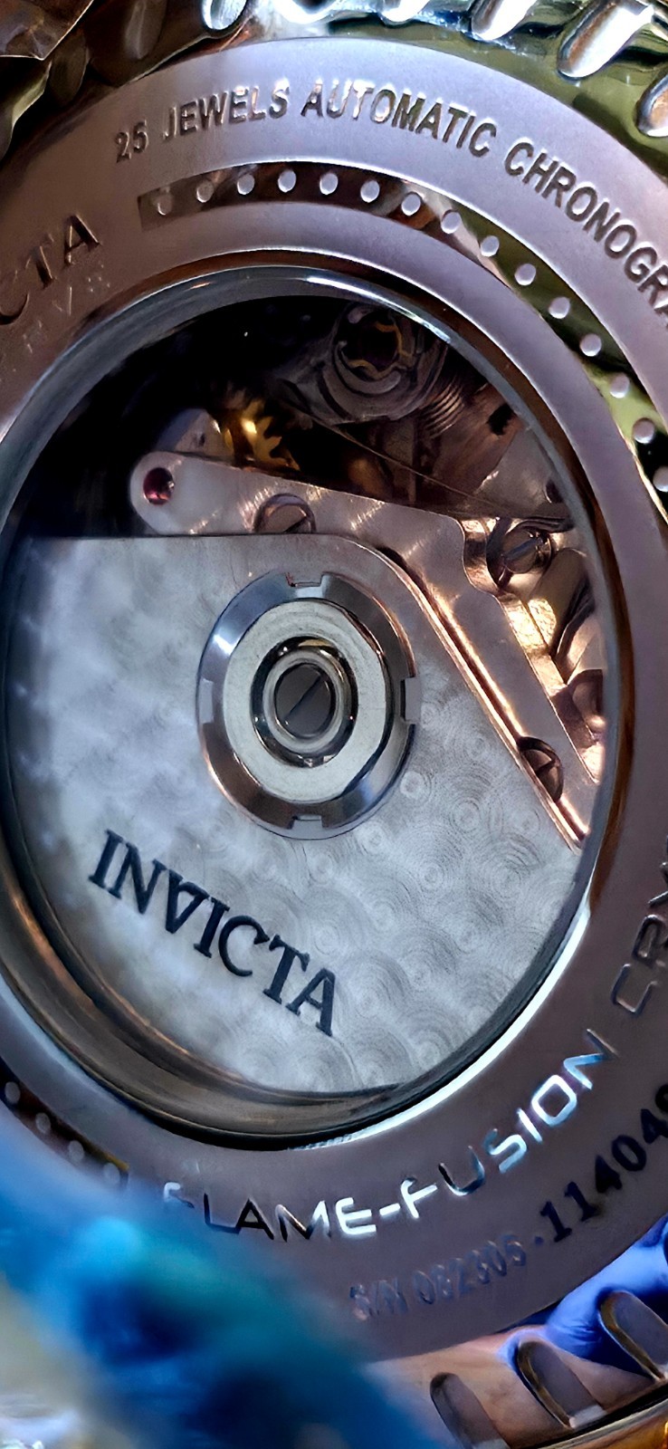 INVICTA SWISS MADE SUBACQUA NOMA I VALJOUX 7750 AUTO CHRONO LE BLUE DIAL & 18KT