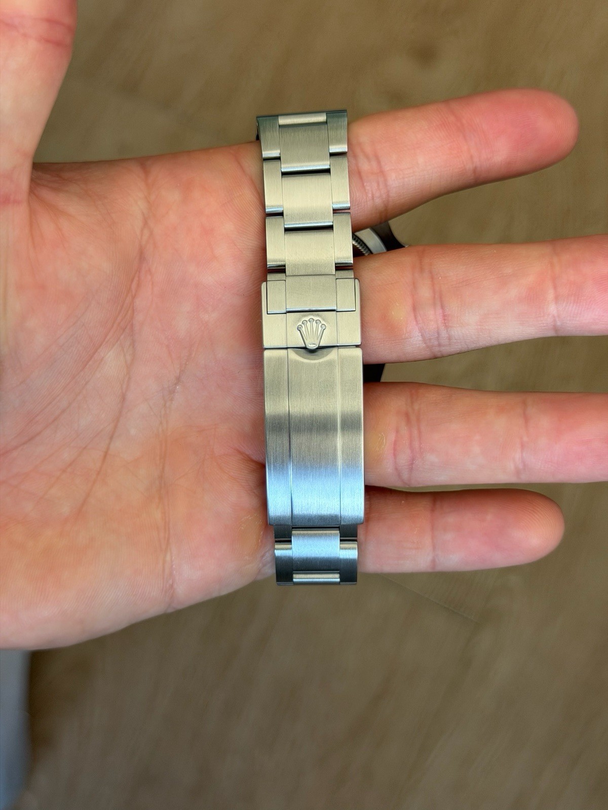 Rolex Submariner Hulk 116610LV Green Bezel Green Dial Stainless Steel Box Paper