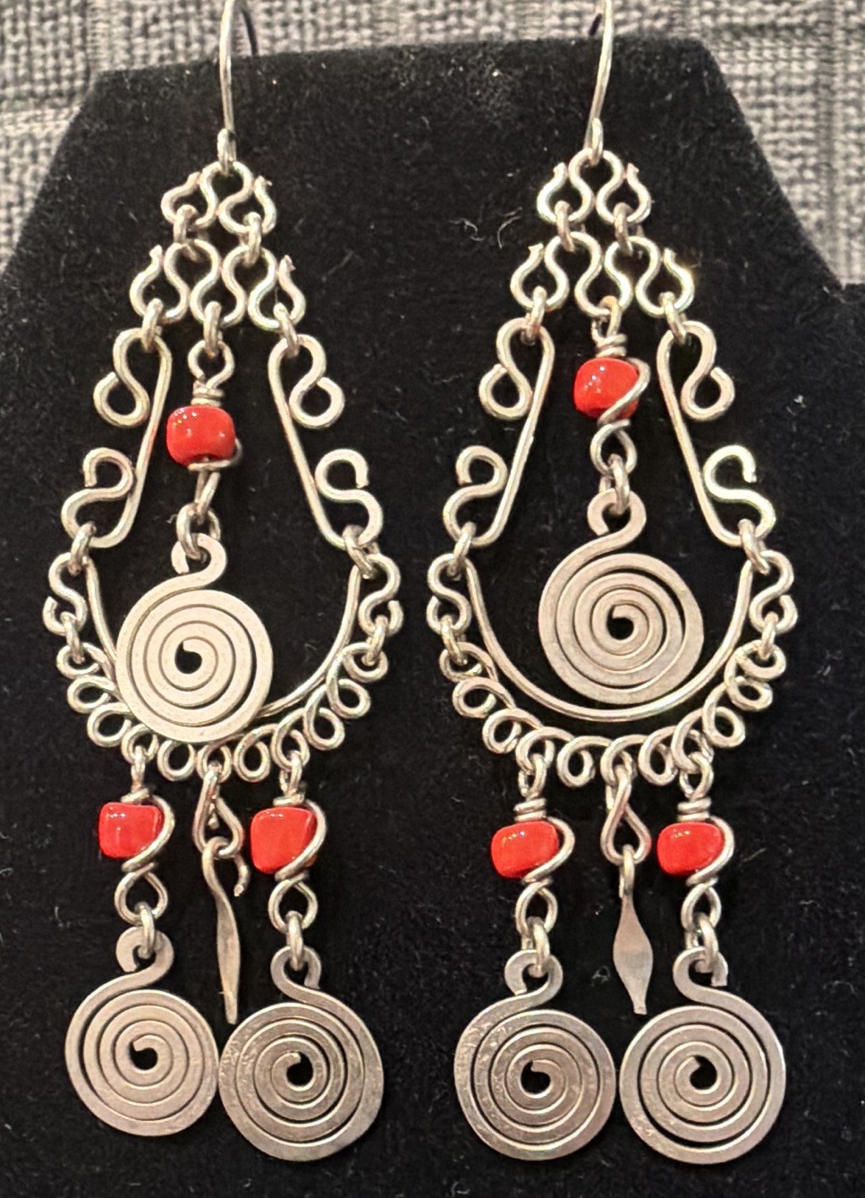 Silver-Tone Chandelier Dangle Earrings Teardrop Red Bead Hook Closure