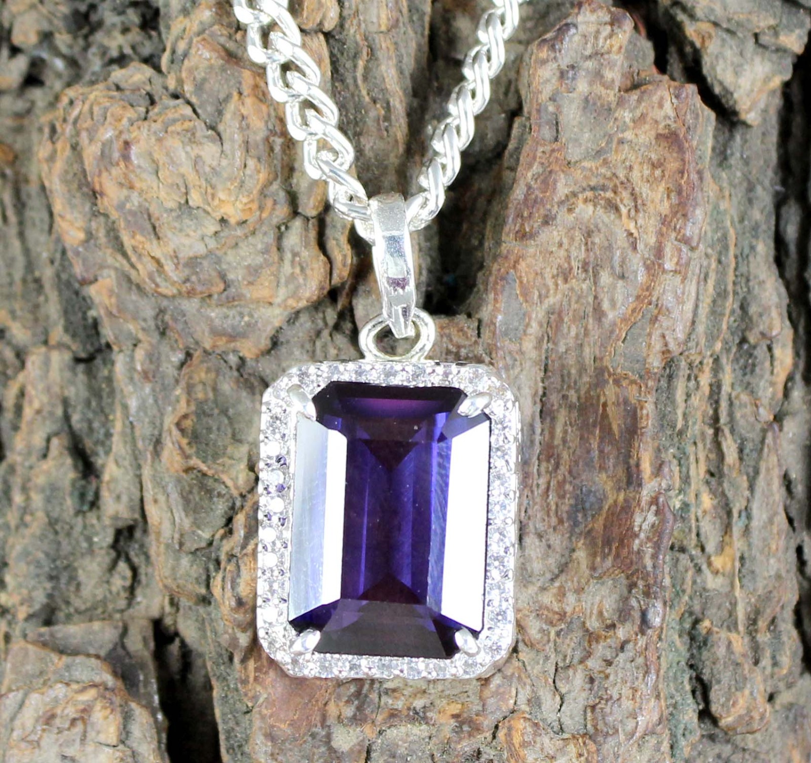 Natural 16.04 Ct Purple Pink Taaffeite Emerald Cut Gems Certified Men’s Pendant