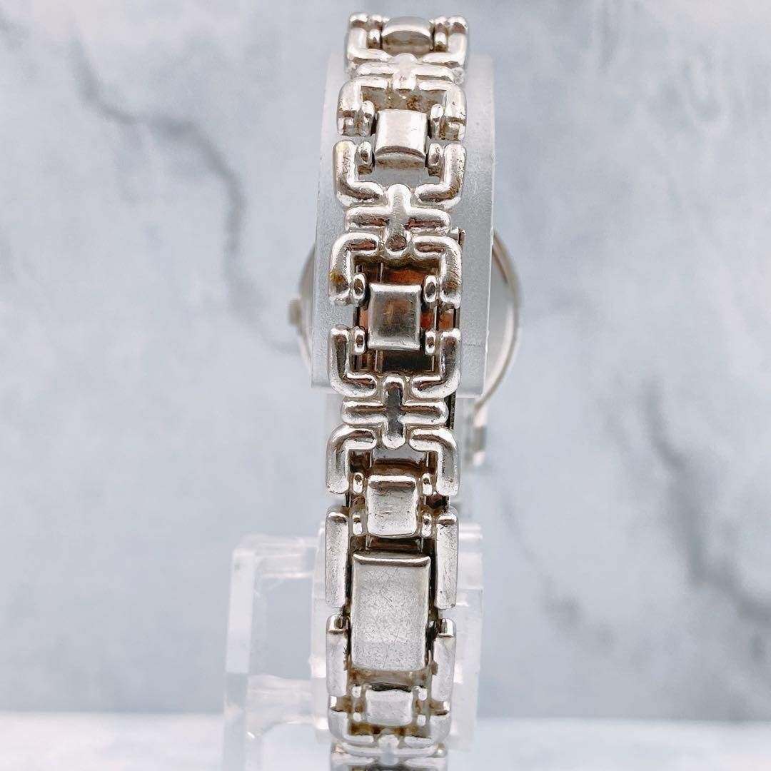 Working item SEIKO ladies’ wristwatch oval shape silver chain belt