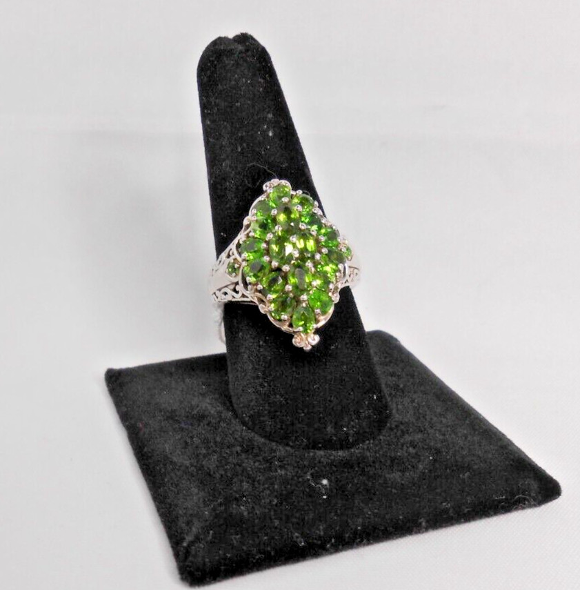 Chrome Diopside Ring in Platinum Over Sterling Silver (Size 9.0) 3.0 ctw