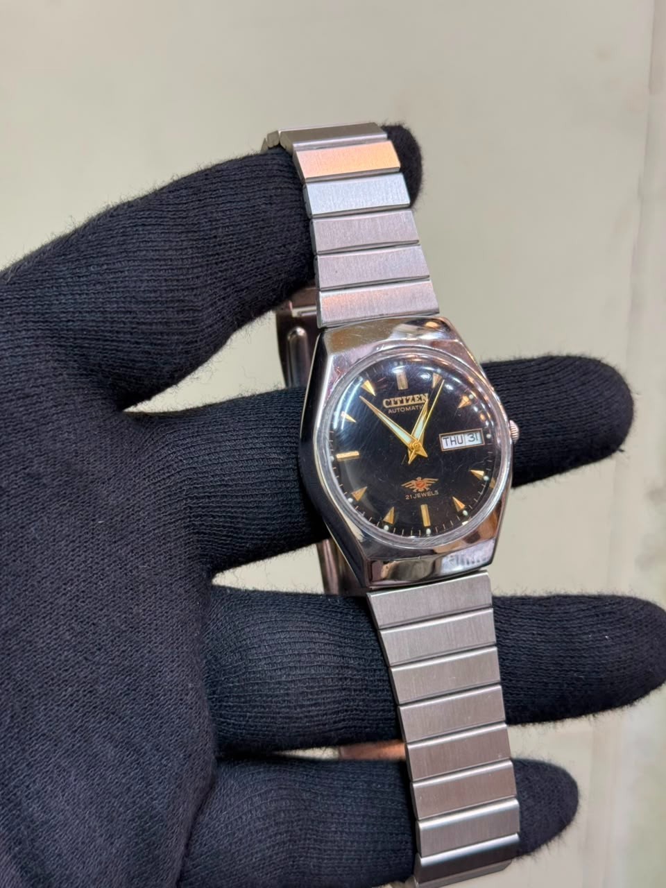 VINTAGE CITIZEN 8200-816053 A MENS AUTOMATIC STAINLESS STEEL WATCH